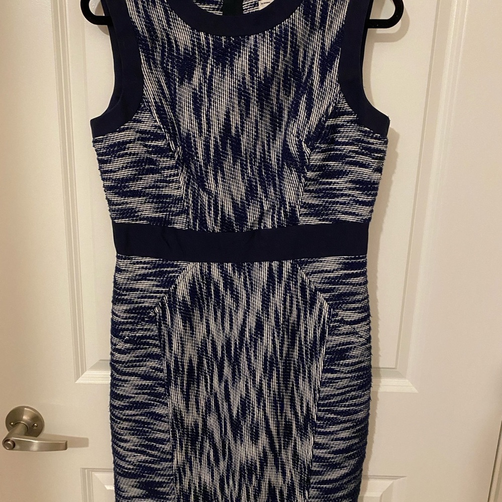 Milly of New York Navi Ivory Textured Sheath Dress l Size 12 l Exposed Zip l New